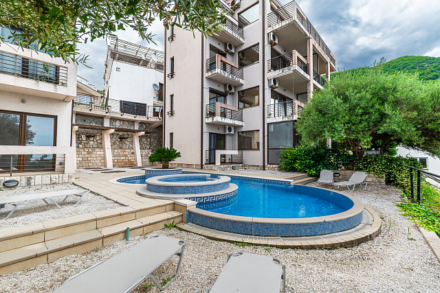 57 m² Apartment + 45 m² Terrace in Seoce, Budva — photo 8